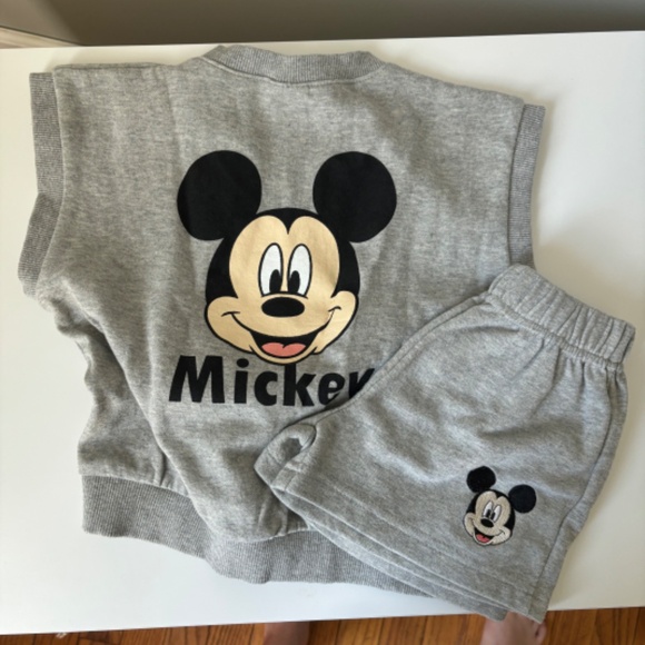 Disney Set & Tee Bundle - Picture 2 of 5